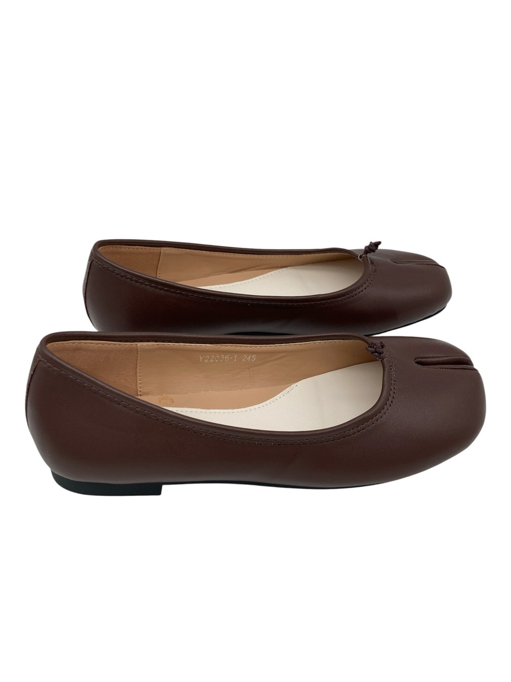 NWOT Raboesy Faux Leather Adjustable Tabi Ballet Flats